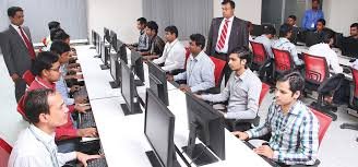 Big company offers 2 lakh new jobs | Jobs in IT company