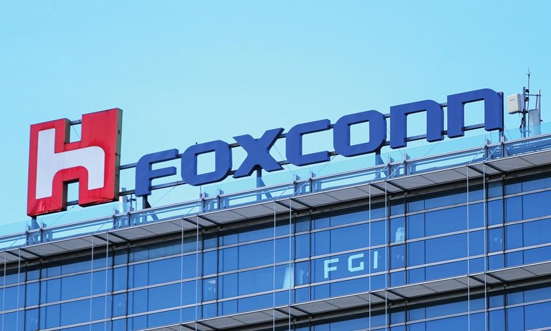 Food poisoning: Foxconn says will restructure TN unit management